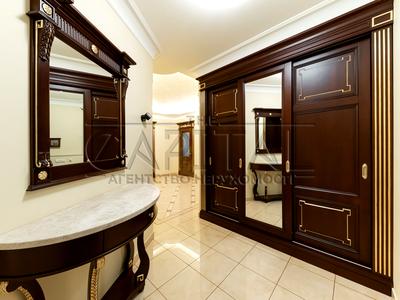 квартира за адресою Кудрявський узвіз, 3-Б