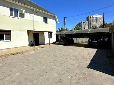 квартира за адресою Знам'янська вул. (Прапорна), 9