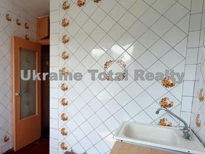 квартира за адресою Романа Шухевича просп. (Генерала Ватутіна), 22-А