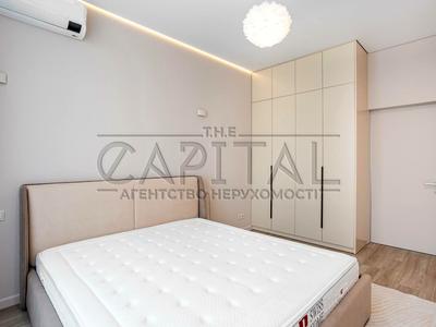 квартира за адресою Річкова вул., 4