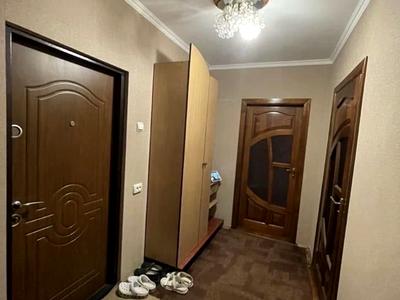 квартира за адресою В'ячеслава Чорновола вул. (), 2