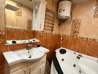 квартира за адресою Вишняківська вул., 19/19