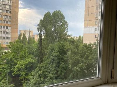 квартира за адресою Князя Володимира Великого просп., 116