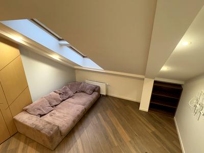 квартира за адресою Регенераторна вул., 4 к1