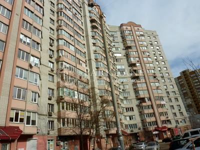 квартира за адресою Анни Ахматової вул., 31