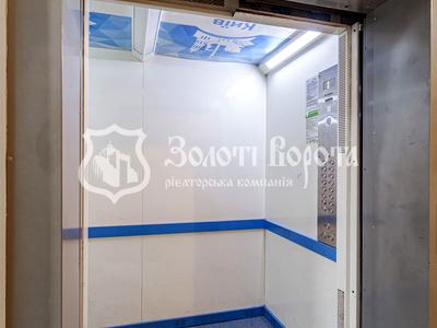 квартира по адресу Зои Гайдай ул., 7-А