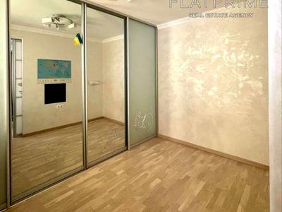 квартира за адресою Тополева вул., 5