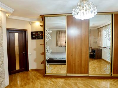 квартира за адресою Вадима Гетьмана вул., 1-Б