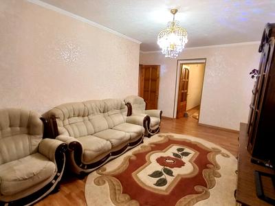 квартира за адресою Галини Мазепи вул. (Софії Ковалевської), 65