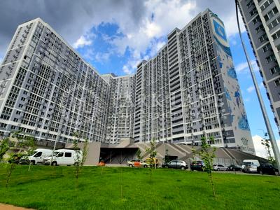 квартира по адресу Ревуцкого ул., 40-Б