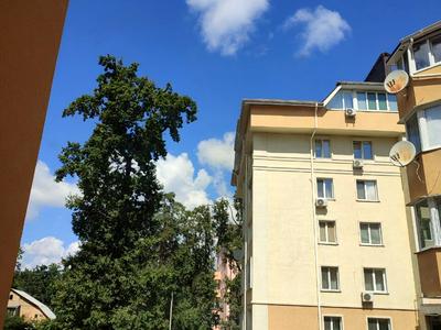 квартира по адресу Українська ул., 85