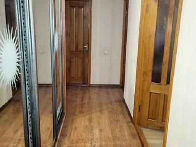квартира за адресою Академіка Корольова вул., 63
