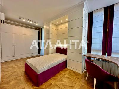 квартира за адресою Отрадна вул., 15
