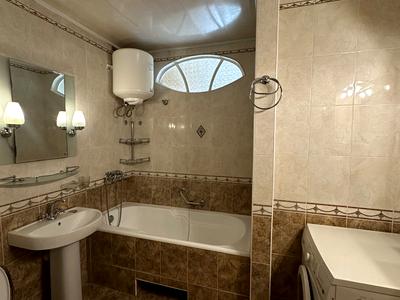 квартира за адресою Чорних Запорожців вул. (Короленка), 67