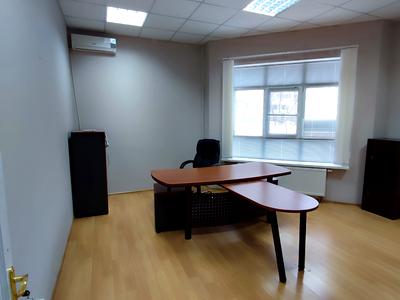 коммерческая по адресу Кловский спуск, 7a
