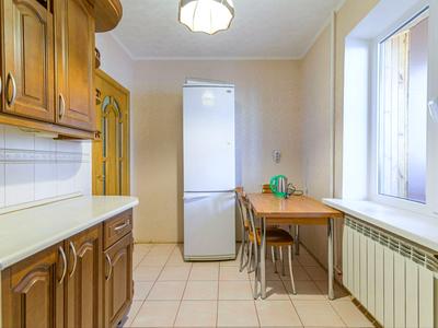 квартира за адресою Ревуцького вул., 7