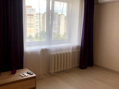 квартира за адресою Анни Ахматової вул., 5