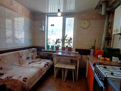 будинок за адресою Шкільна