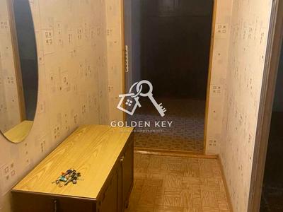 квартира за адресою Космонавтів вул., 27