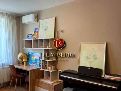 квартира по адресу Межигорская ул., 28