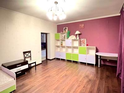 квартира за адресою Педагогічна вул., 21