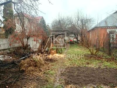 участок по адресу Соборная ул. (Петропавловская), 83