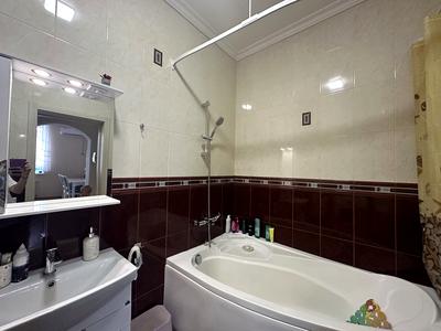 квартира за адресою Розваги, 27
