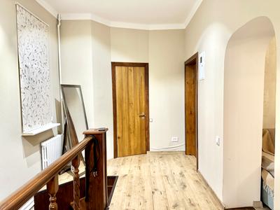 будинок за адресою Весніна вул., 38