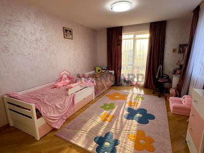 квартира за адресою Джорджа Вашингтона вул. (Батальна), 6а