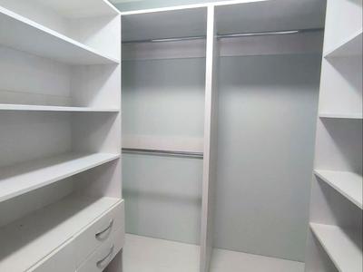 квартира за адресою Миколаївська вул., 23