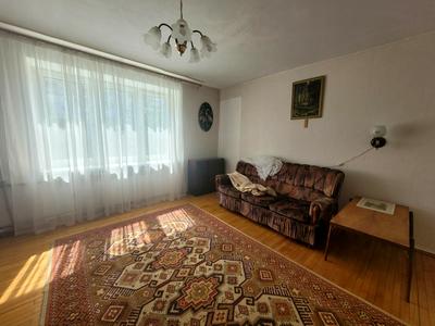 квартира за адресою Дніпровська вул., 5