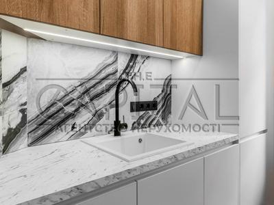 комерційна за адресою Івана Мазепи вул. (Січневого Повстання), 3