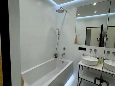 квартира за адресою Салютна вул., 29