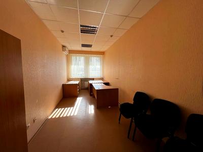 коммерческая по адресу Белелюбського, 36