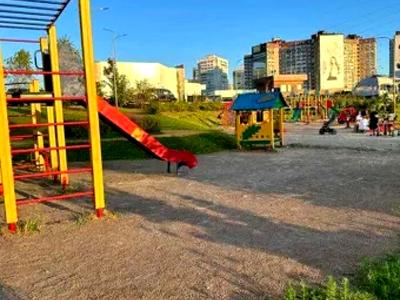 квартира за адресою Ревуцького вул., 40-Б