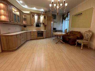 квартира за адресою Старонаводницька вул., 6-Б