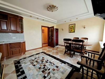 квартира за адресою Осіння вул., 33