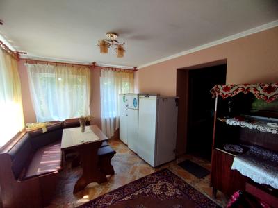 будинок за адресою Центральна