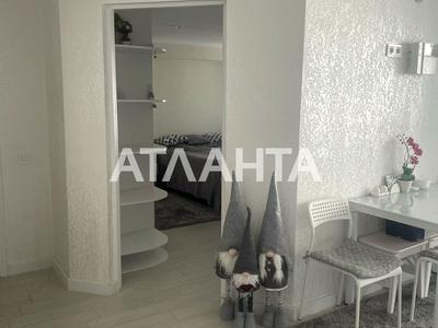 квартира за адресою Євгена Чикаленка вул., 56
