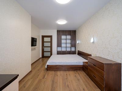 квартира за адресою Анни Ахматової вул., 22