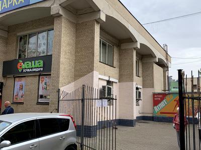 комерційна за адресою Ревуцького вул., 12-А