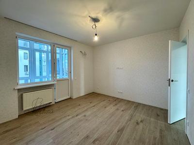 квартира за адресою Амосова вул., 4