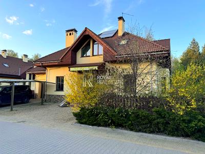 будинок за адресою Петра Дорошенка