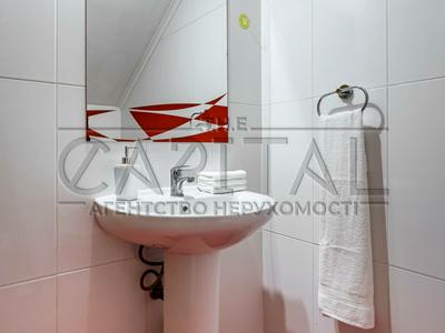 будинок за адресою Юності вул., 10