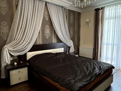 квартира по адресу Князя Святослава пл., 5