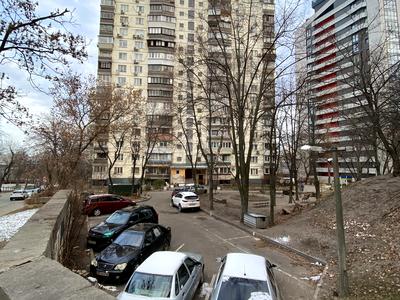 квартира за адресою Патріарха Мстислава Скрипника вул., 11