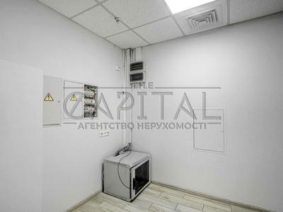 комерційна за адресою Кловський узвіз, 5