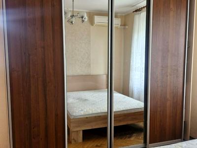 квартира по адресу Щусева ул., 34/1