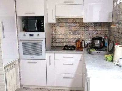 квартира по адресу Владислава Бувалкина ул. (Бочарова Генерала), 27