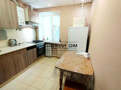 квартира за адресою Євгена Коновальця вул. (Щорса), 29-А